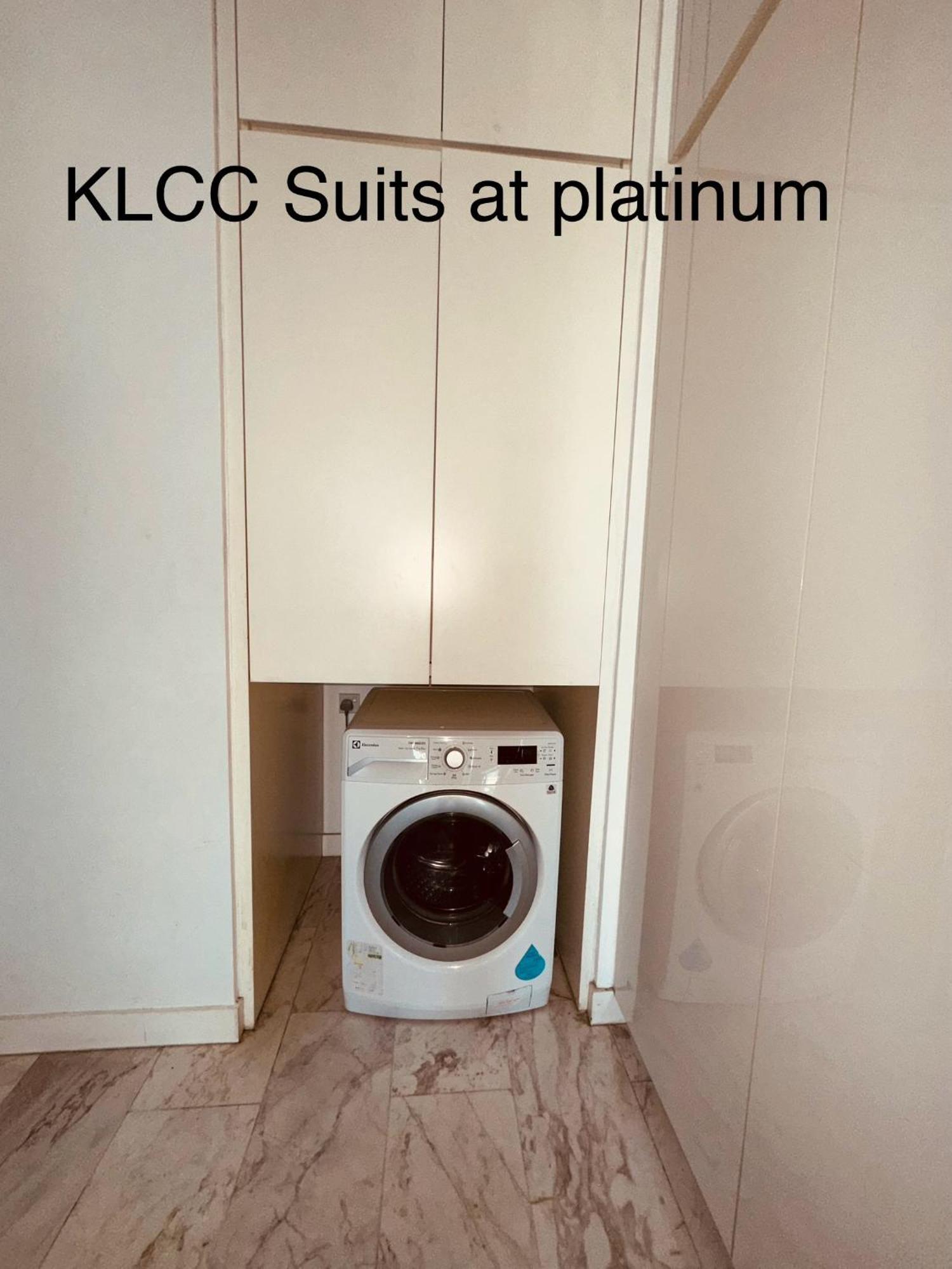 Klcc Suites At Platinum Kuala Lumpur Esterno foto