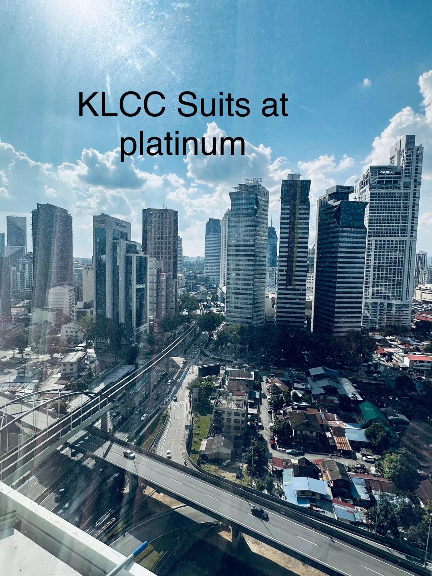 Klcc Suites At Platinum Kuala Lumpur Esterno foto