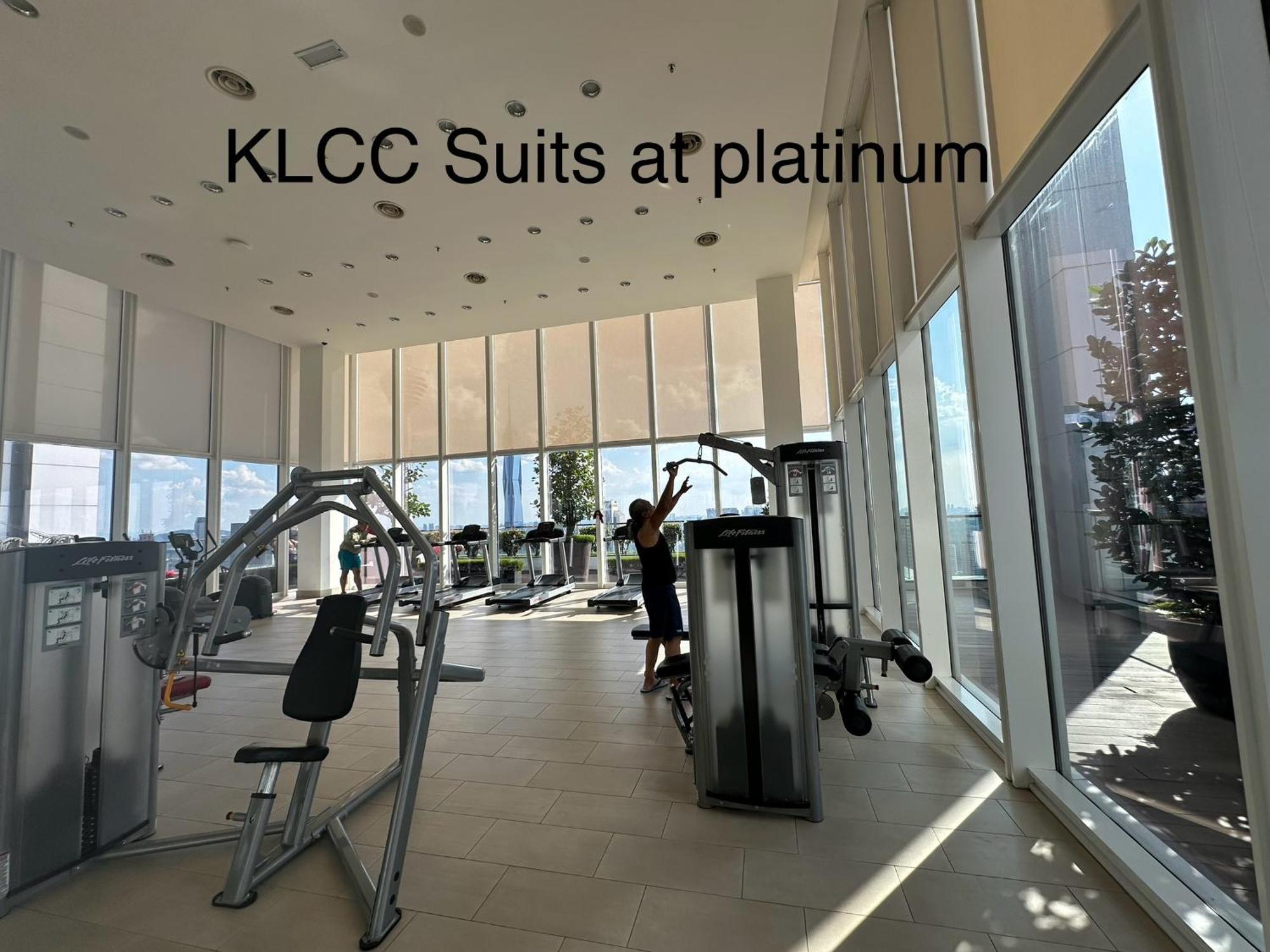 Klcc Suites At Platinum Kuala Lumpur Esterno foto