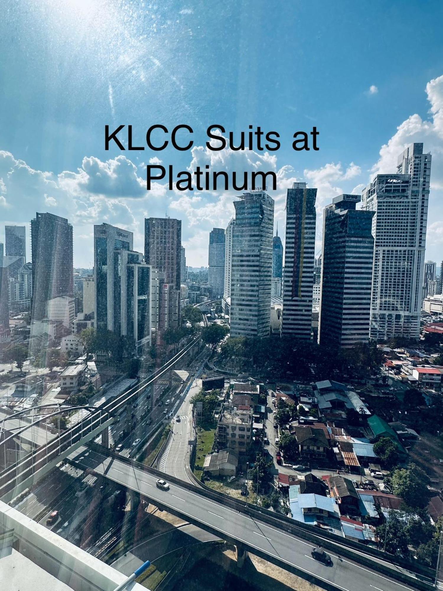 Klcc Suites At Platinum Kuala Lumpur Esterno foto